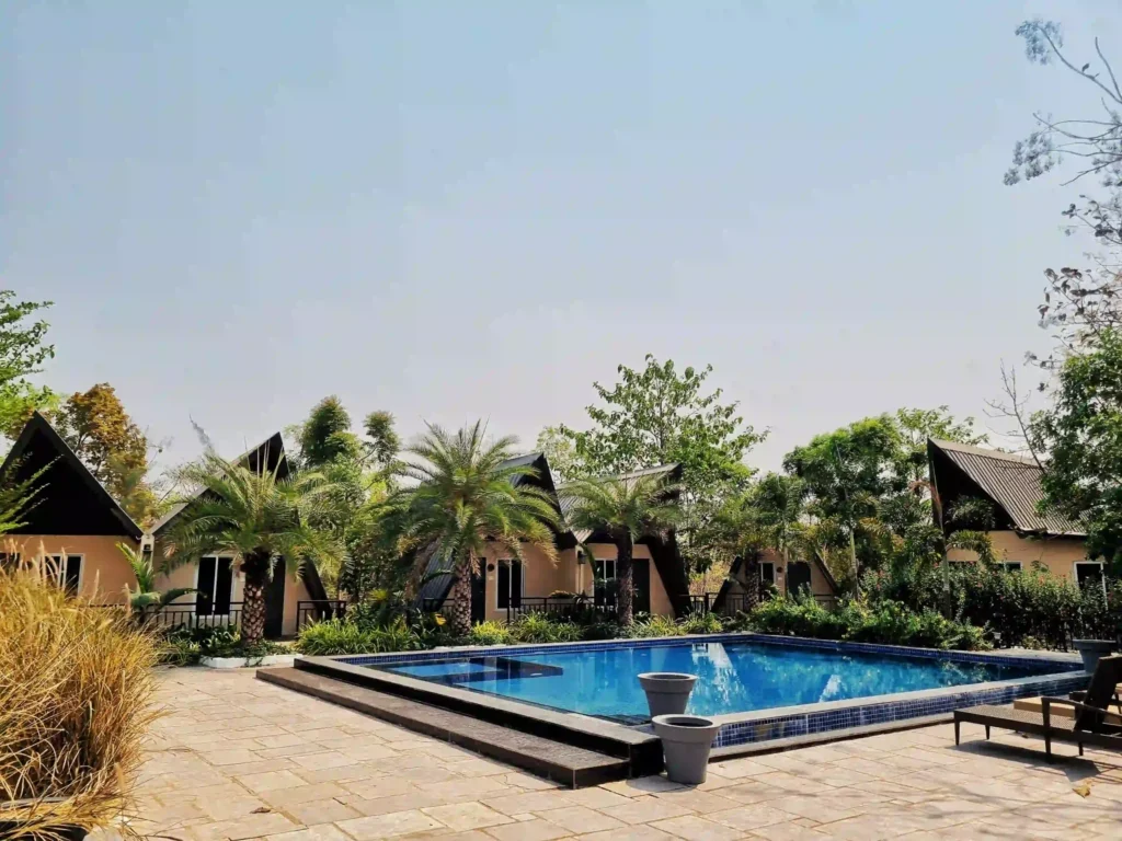 family resort near mumbai
