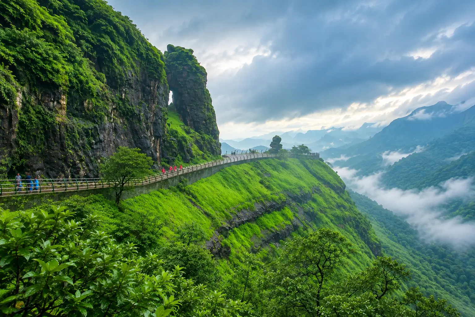 best time to visit Malshej Ghat