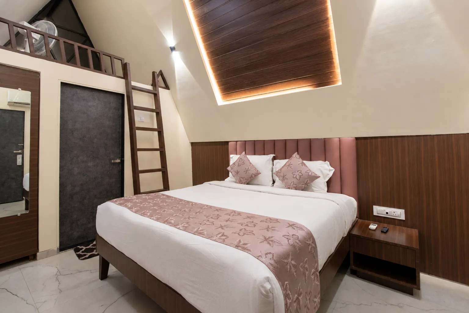 Cozy Mauve Loft Bedroom Retreat